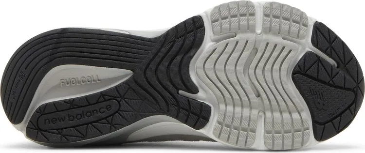 New Balance 990v6 Big Kid 'Castlerock' sneakers, gray